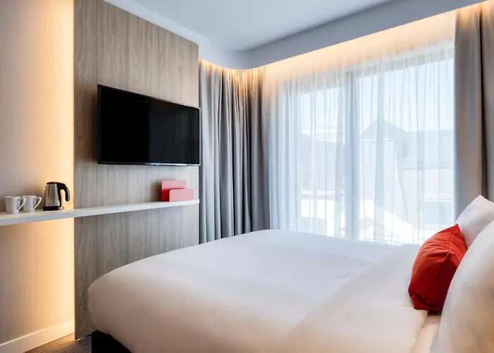Holiday Inn Express Antwerp - City Centre By Ihg