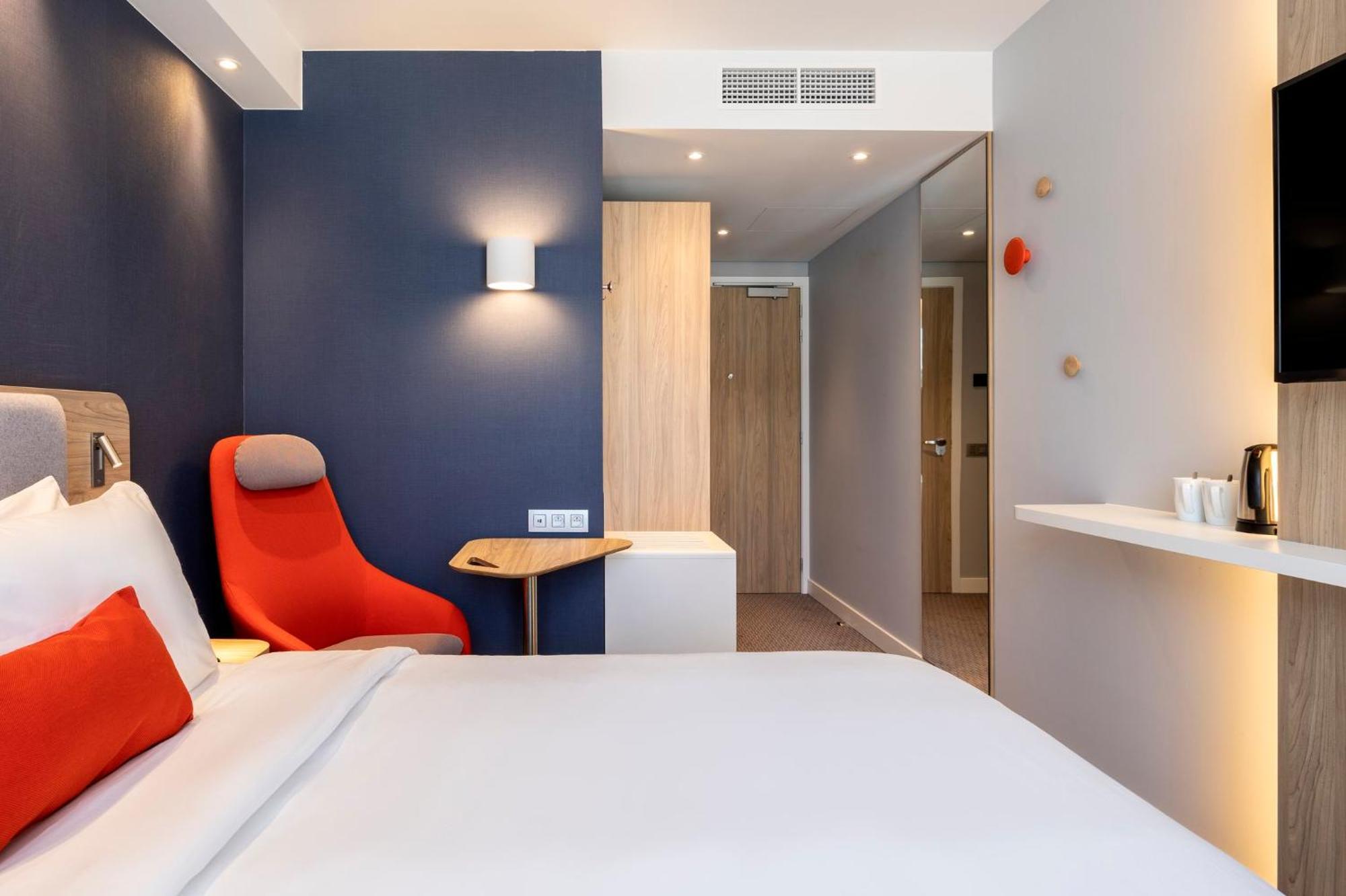 Express - Centre By Ihg 3*