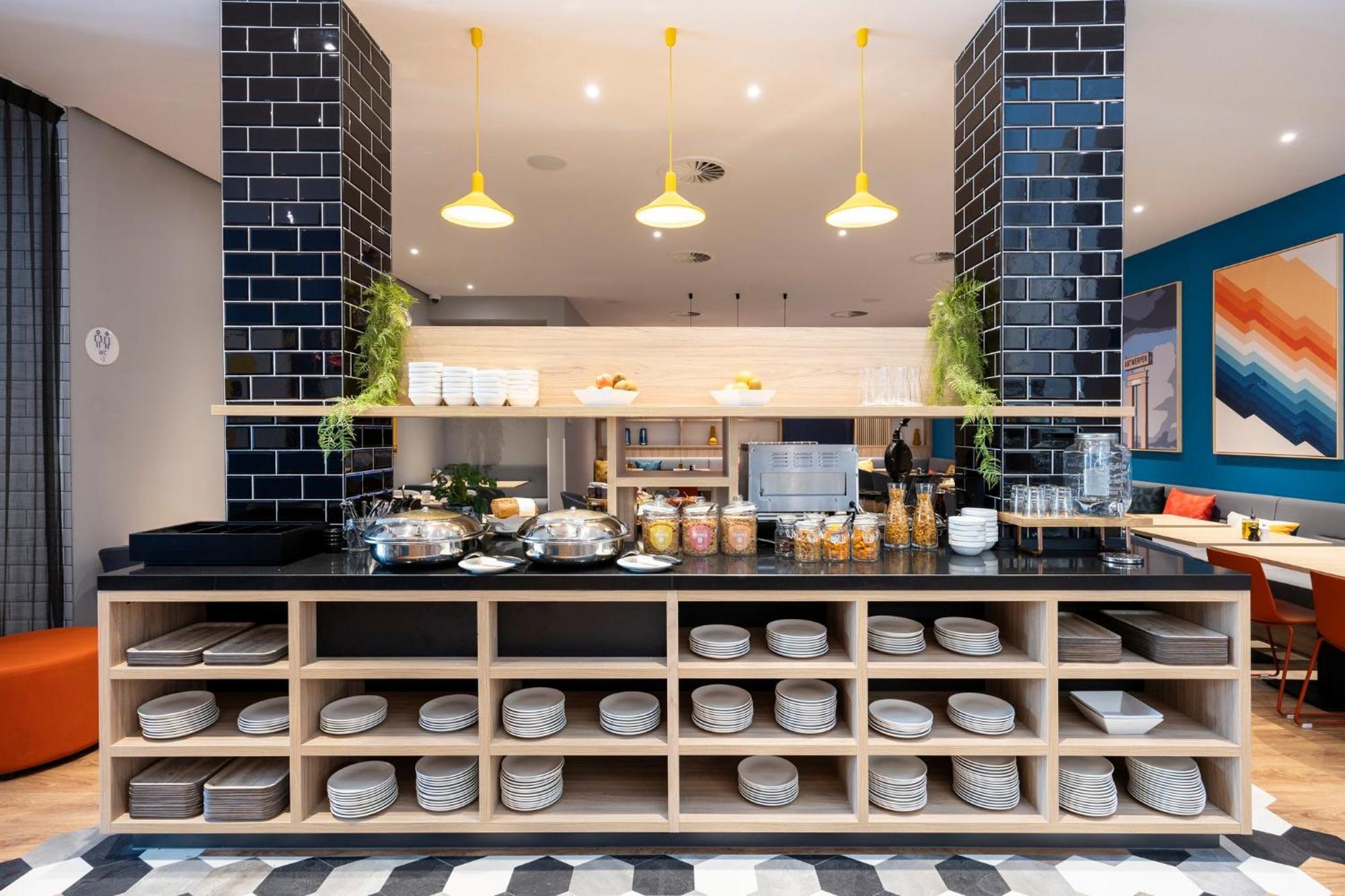 Express - Centre By Ihg Hotel Anvers